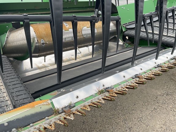 2023 John Deere HD35R Header Combine