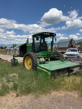 2012 John Deere R450 Windrower