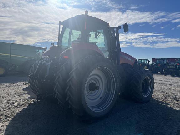 2011 Case IH Magnum 260 Tractor