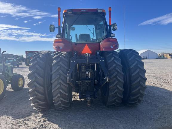 2011 Case IH Magnum 260 Tractor