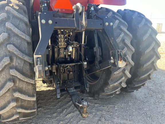 2011 Case IH Magnum 260 Tractor