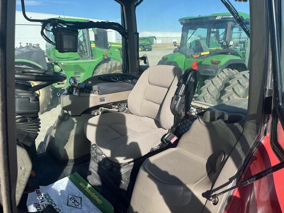 2011 Case IH Magnum 260 Tractor