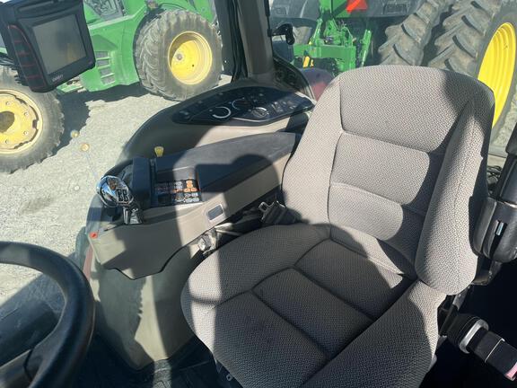 2011 Case IH Magnum 260 Tractor