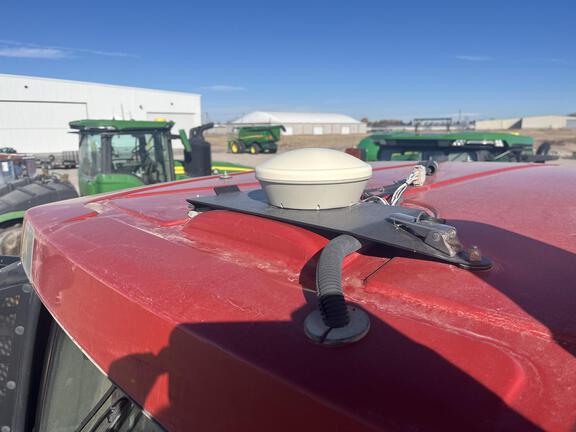 2011 Case IH Magnum 260 Tractor