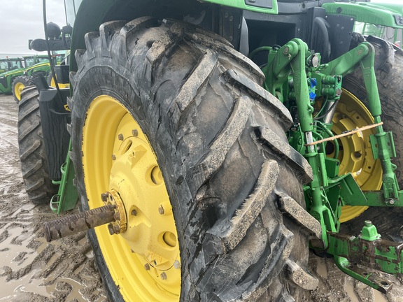 2014 John Deere 6150R Tractor