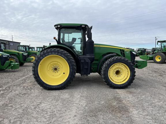 2019 John Deere 8320R Tractor