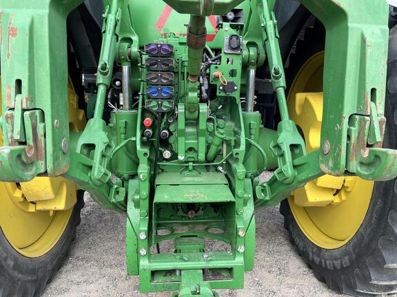 2019 John Deere 8320R Tractor
