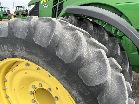 2019 John Deere 8320R Tractor