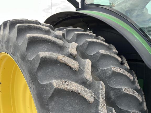 2019 John Deere 8320R Tractor