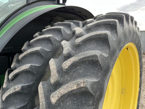 2019 John Deere 8320R Tractor