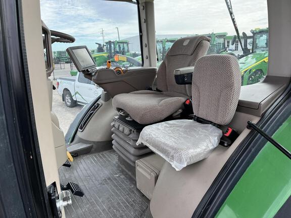 2019 John Deere 8320R Tractor