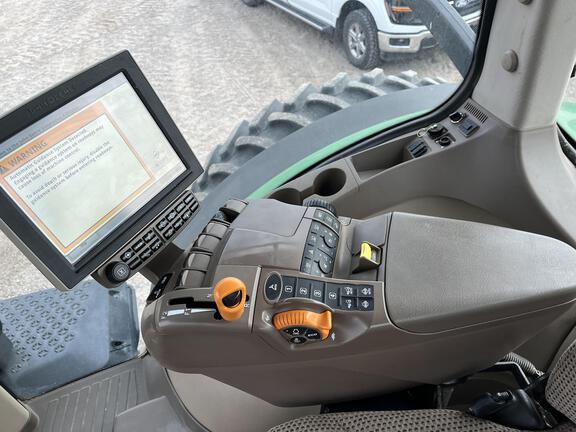 2019 John Deere 8320R Tractor