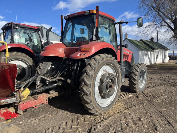 2011 Case IH Magnum 225 Tractor