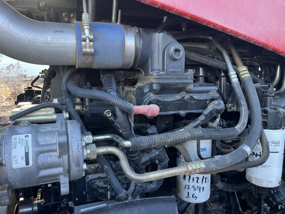 2011 Case IH Magnum 225 Tractor