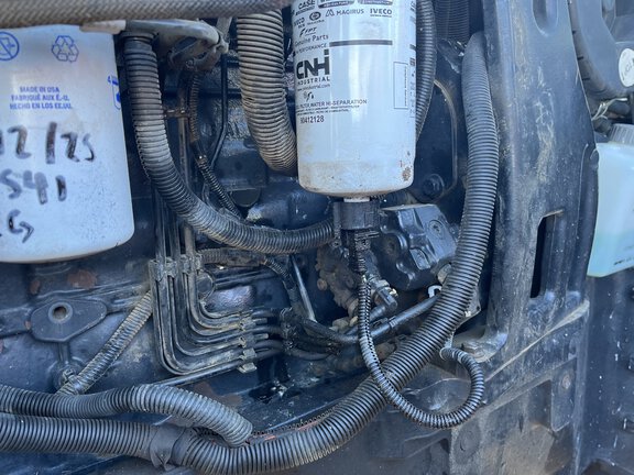 2011 Case IH Magnum 225 Tractor