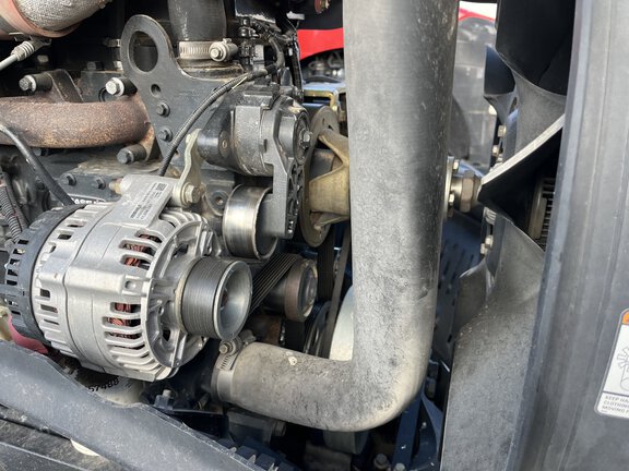 2011 Case IH Magnum 225 Tractor