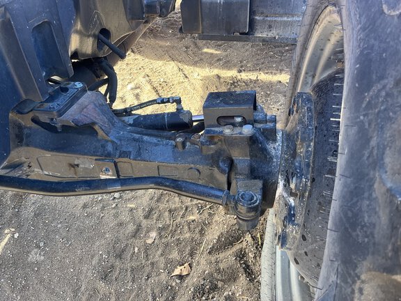 2011 Case IH Magnum 225 Tractor