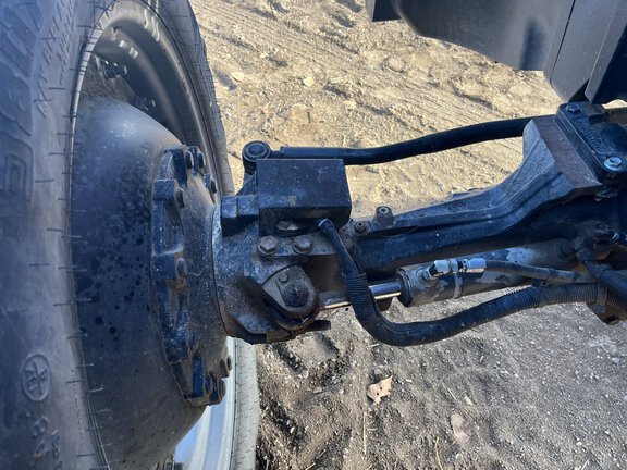 2011 Case IH Magnum 225 Tractor