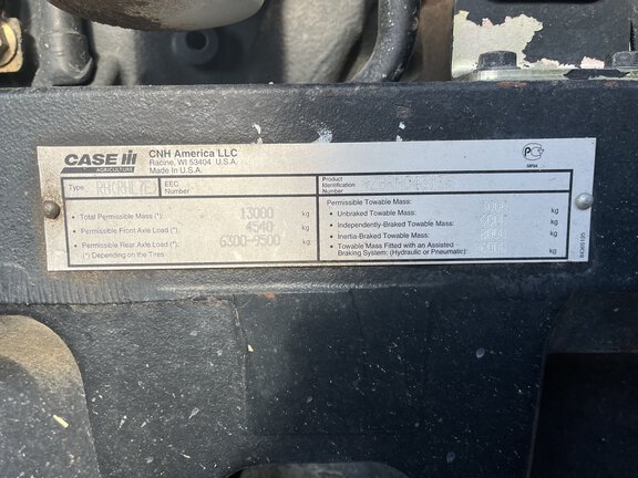 2011 Case IH Magnum 225 Tractor