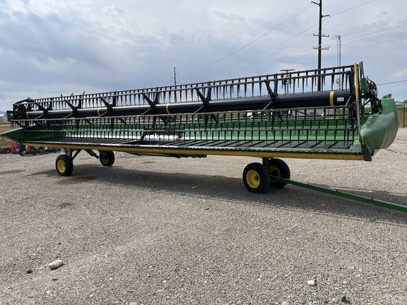 2023 John Deere 735D Header Combine