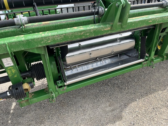2023 John Deere 735D Header Combine