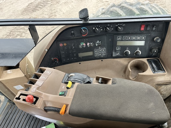 1996 John Deere 8200 Tractor