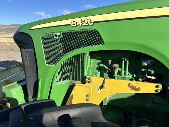 2004 John Deere 8420 Tractor