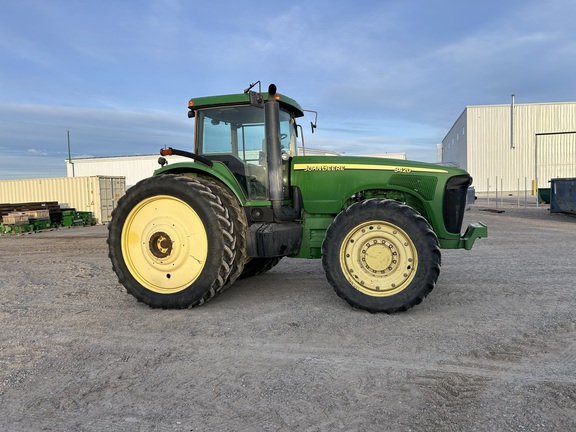 2004 John Deere 8420 Tractor
