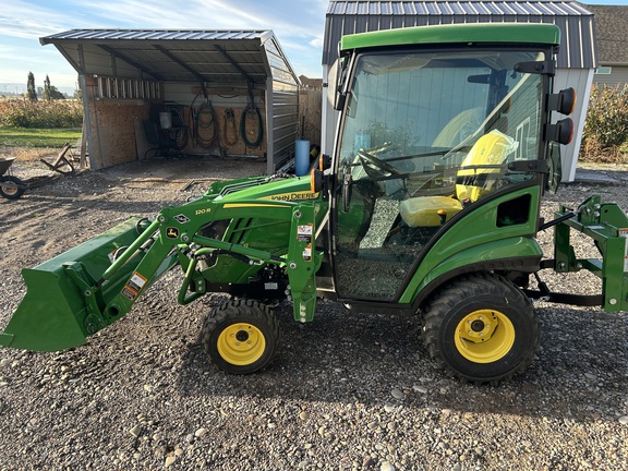 2024 John Deere 1025R Tractor Compact