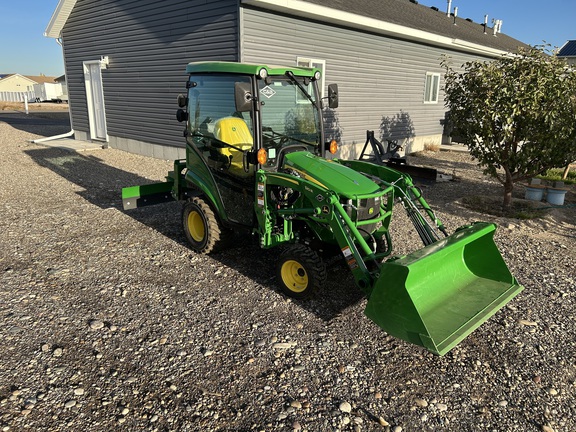2024 John Deere 1025R Tractor Compact