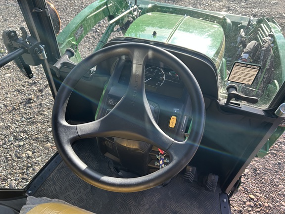 2024 John Deere 1025R Tractor Compact