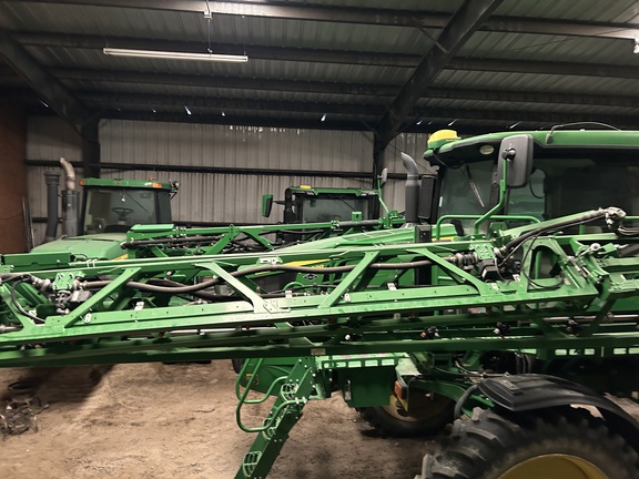 2019 John Deere R4038 Sprayer/High Clearance