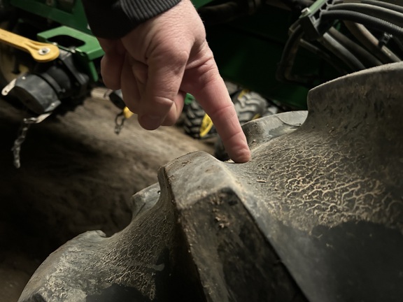 2019 John Deere R4038 Sprayer/High Clearance