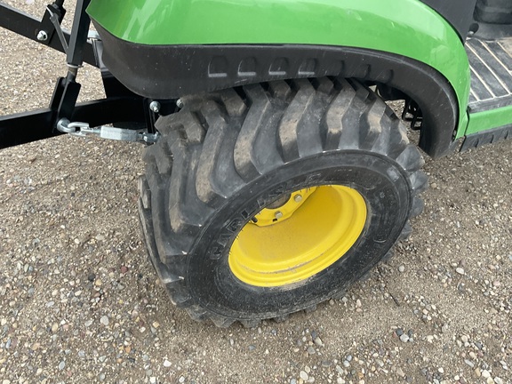 2023 John Deere 1025R Tractor Compact