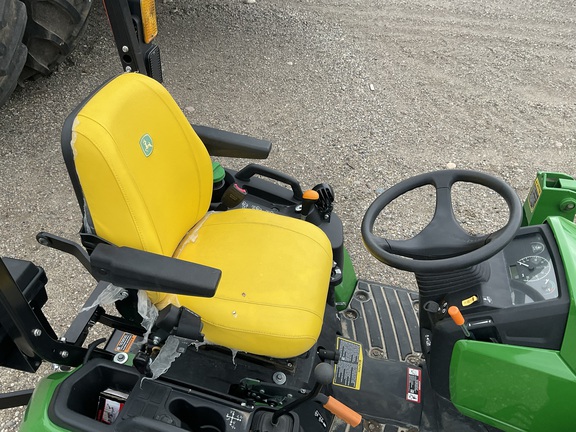 2023 John Deere 1025R Tractor Compact