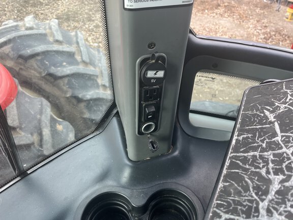 2014 Versatile 500 Tractor 4WD