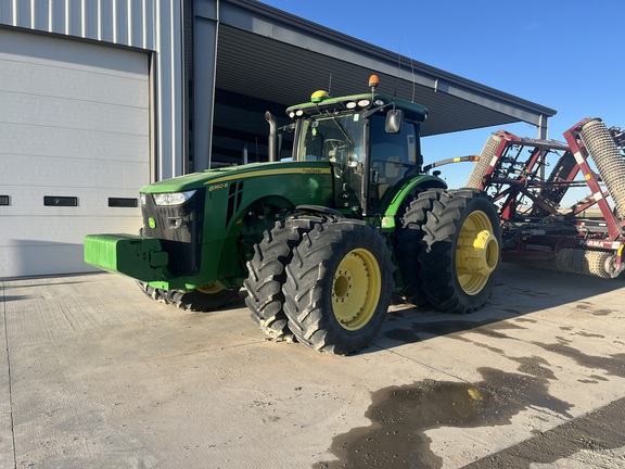2011 John Deere 8360R Tractor