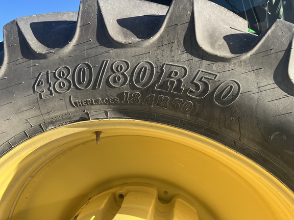 2011 John Deere 8360R Tractor