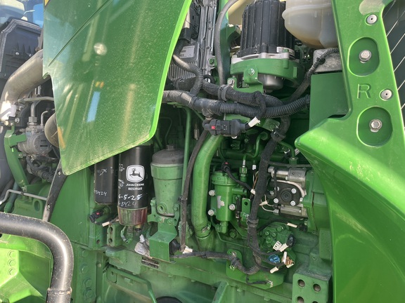 2011 John Deere 8360R Tractor