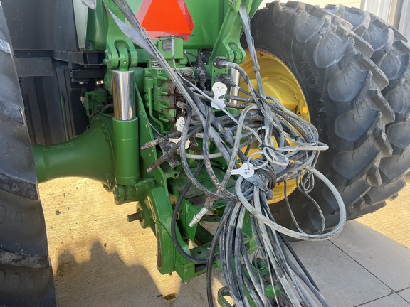 2011 John Deere 8360R Tractor