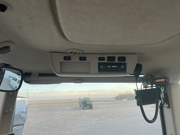 2019 John Deere 8370RT Tractor Rubber Track