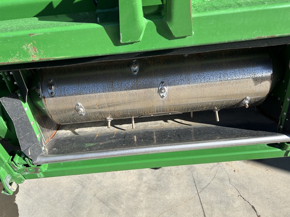 2022 John Deere 735D Header Combine