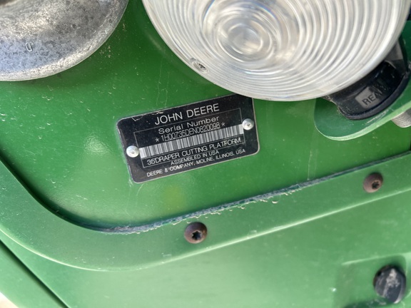 2022 John Deere 735D Header Combine