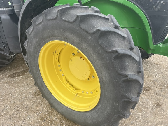 2013 John Deere 7260R Tractor