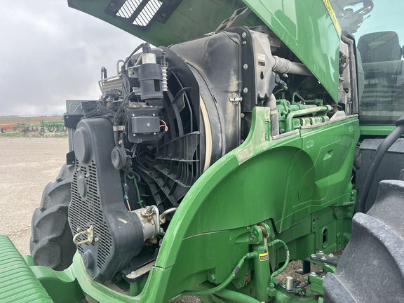 2013 John Deere 7260R Tractor