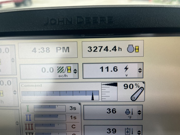 2013 John Deere 7260R Tractor