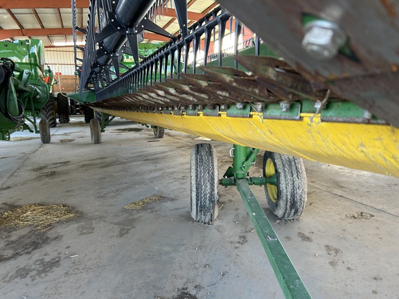2022 John Deere 735D Header Combine