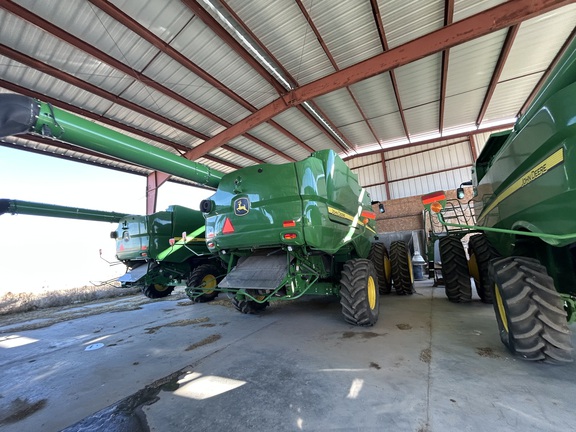 2022 John Deere S770 Combine