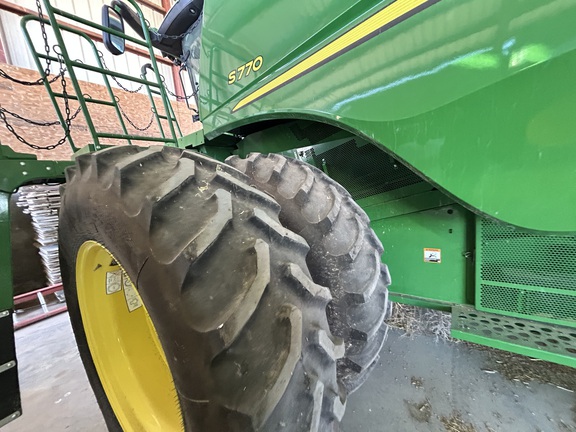 2022 John Deere S770 Combine