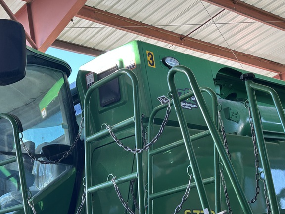 2022 John Deere S770 Combine